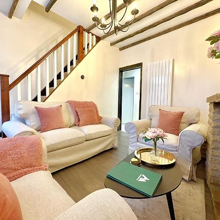 Central Buxton - Modern Cottage - Peak District Экстерьер фото