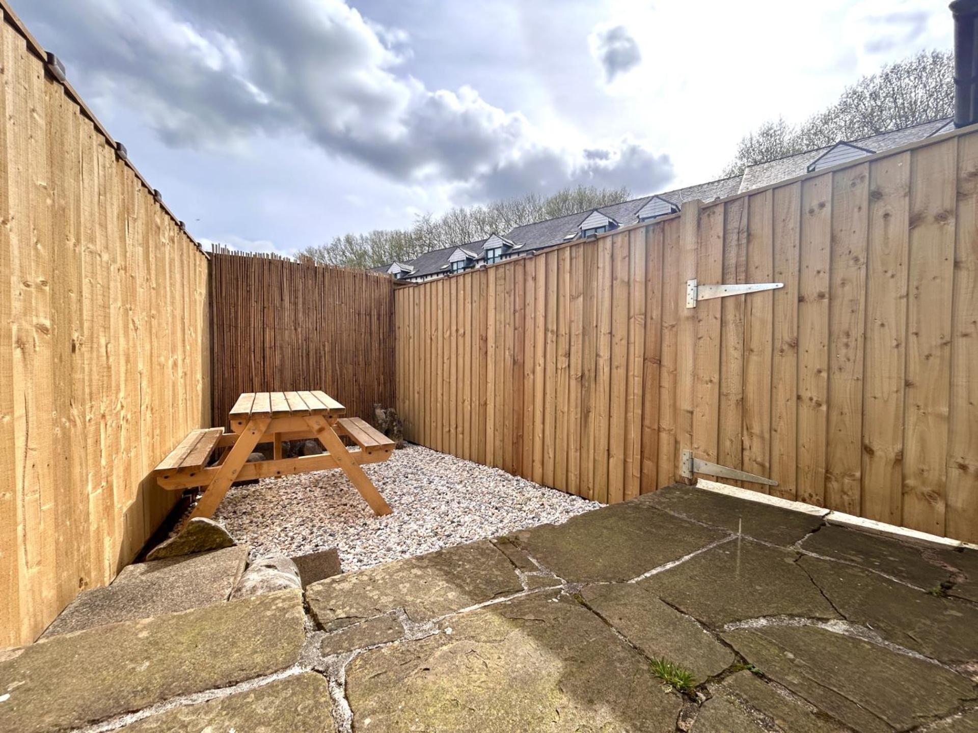 Central Buxton - Modern Cottage - Peak District Экстерьер фото
