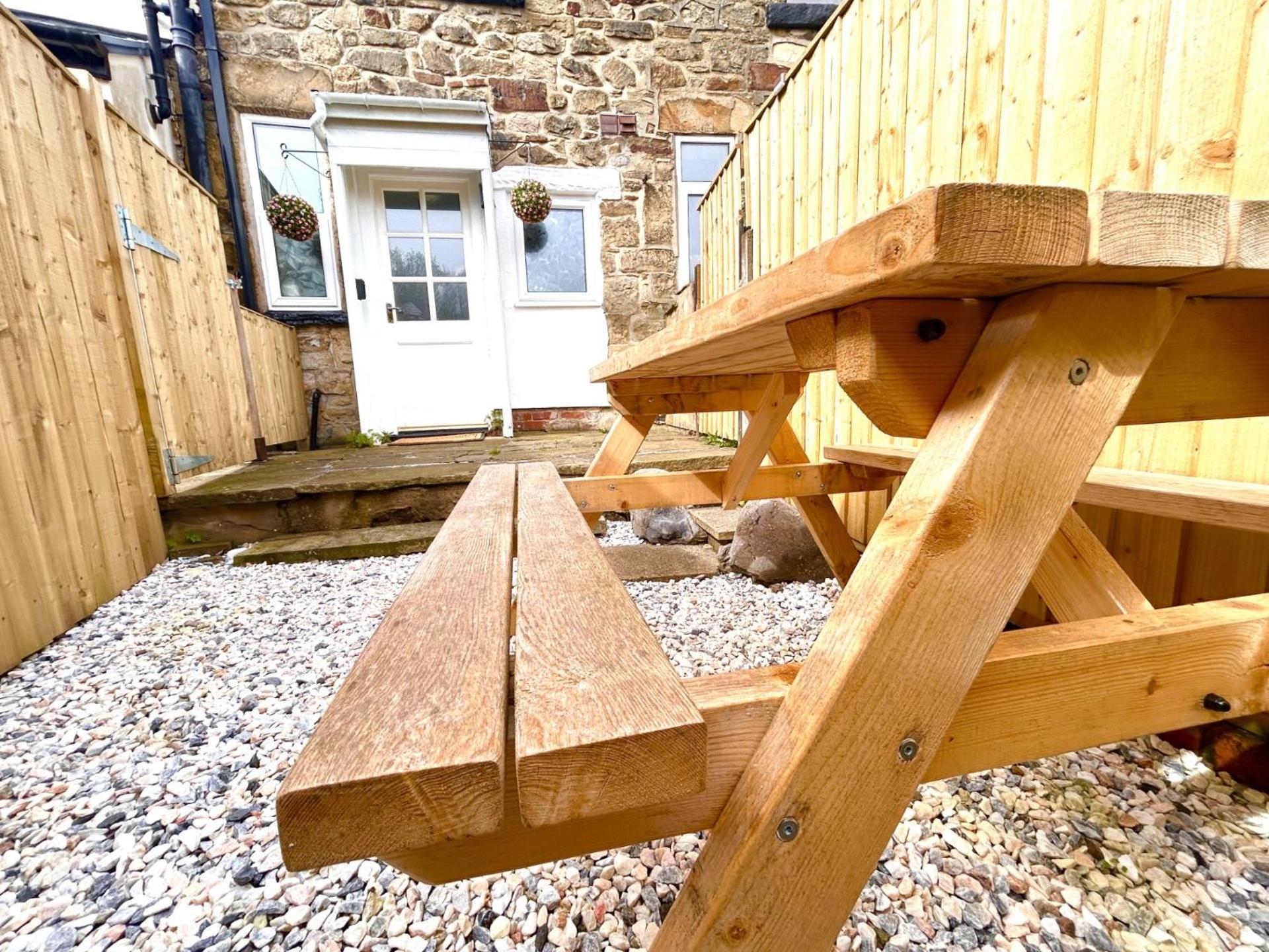 Central Buxton - Modern Cottage - Peak District Экстерьер фото
